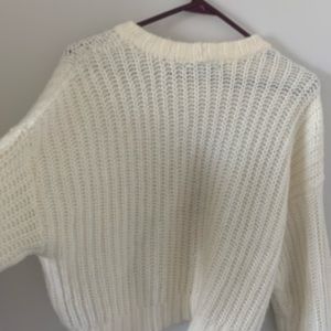 American Eagle knit sweater